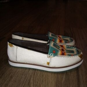 Myra flats size 6